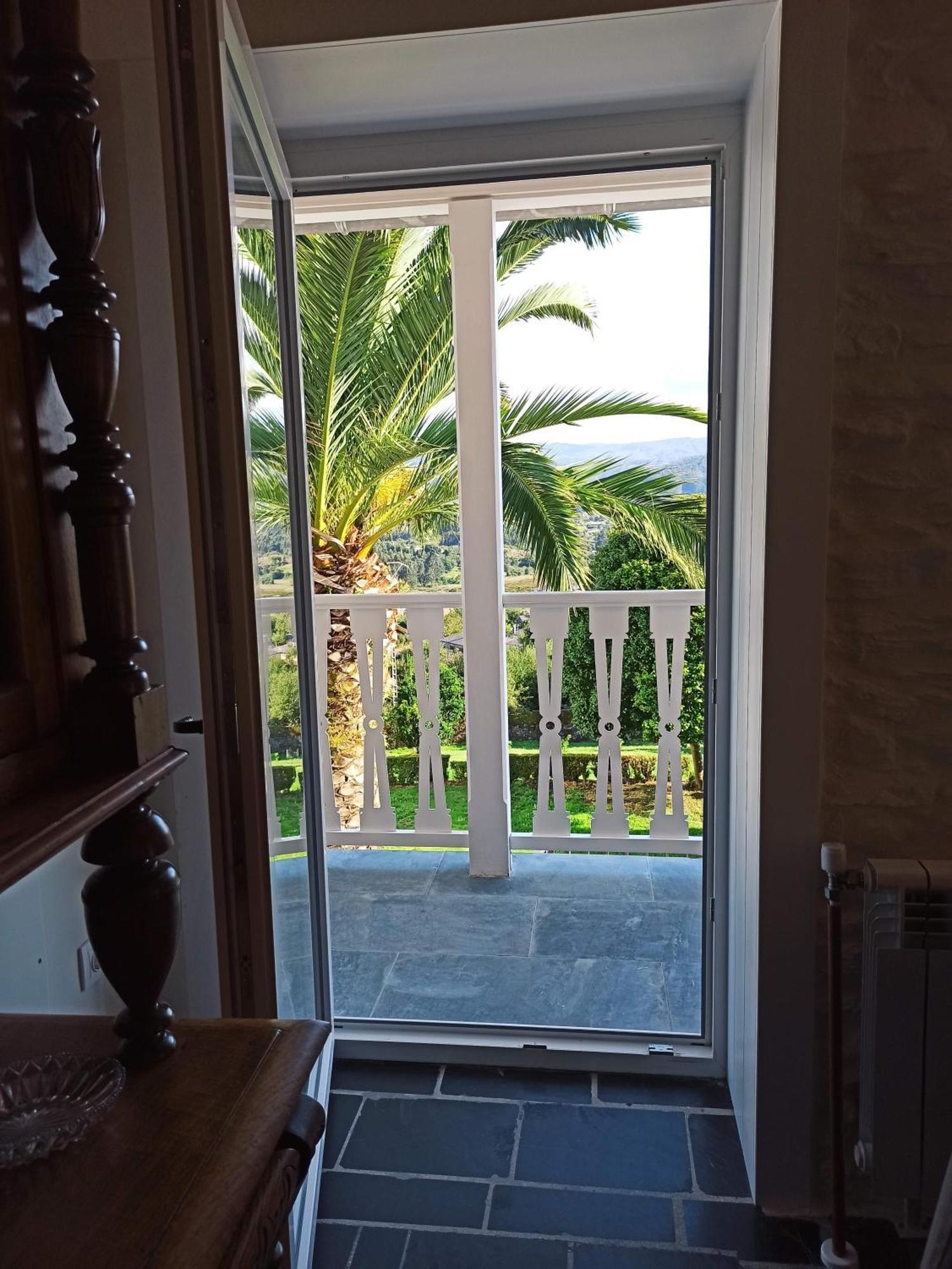 Apartamentos Minas De Silvarosa Viveiro Dış mekan fotoğraf